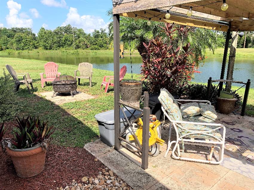 Mobile Home Deck and Patio Decorating Ideas